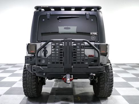 Used 2015 Jeep Wrangler Unlimited Sport w/ Quick Order Package 24S AWD/4WD image 5
