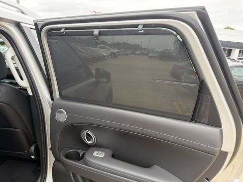 Used 2026 Hyundai Palisade SEL FWD image 12
