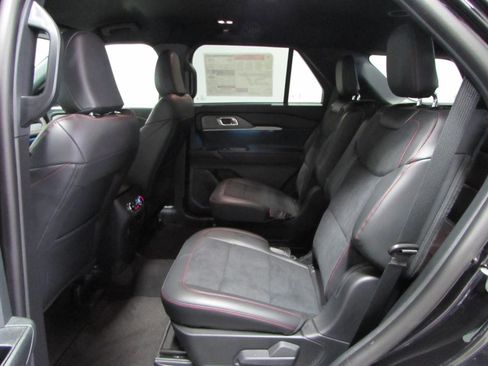New 2026 Ford Explorer ST AWD/4WD image 15