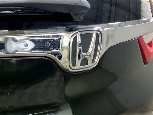 Used 2017 Honda CR-V Touring image 30