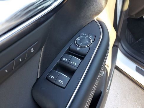 New 2026 Buick Envision Sport Touring AWD/4WD image 18
