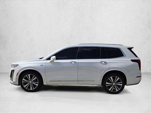 Used 2020 Cadillac XT6 Premium Luxury FWD image 8