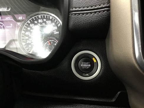 Used 2022 RAM 1500 Laramie image 37