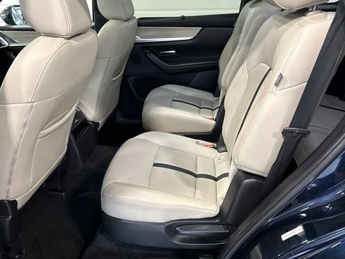 Certified 2024 MAZDA CX-90 Plug-In Hybrid w/ Premium Pkg AWD/4WD image 9