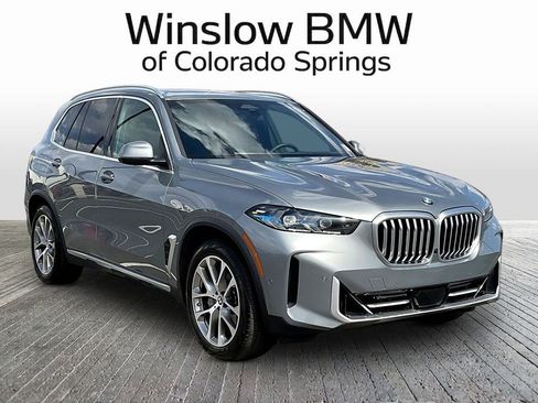 Used 2024 BMW X5 xDrive40i w/ Premium Package AWD/4WD image 1