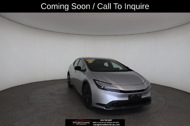 Used 2025 Toyota Prius LE FWD image 4