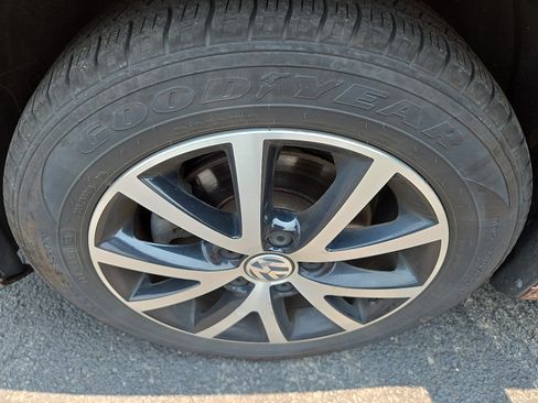 Used 2016 Volkswagen Jetta SE FWD image 12
