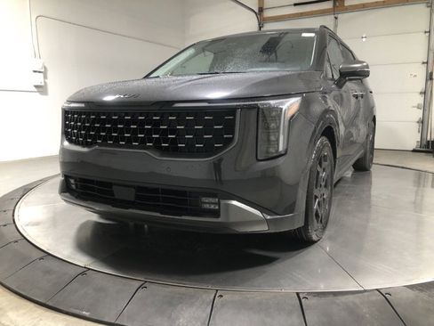 New 2026 Kia Carnival SX Prestige image 3