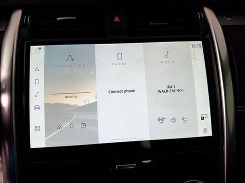 Used 2025 Land Rover Discovery Dynamic SE image 22