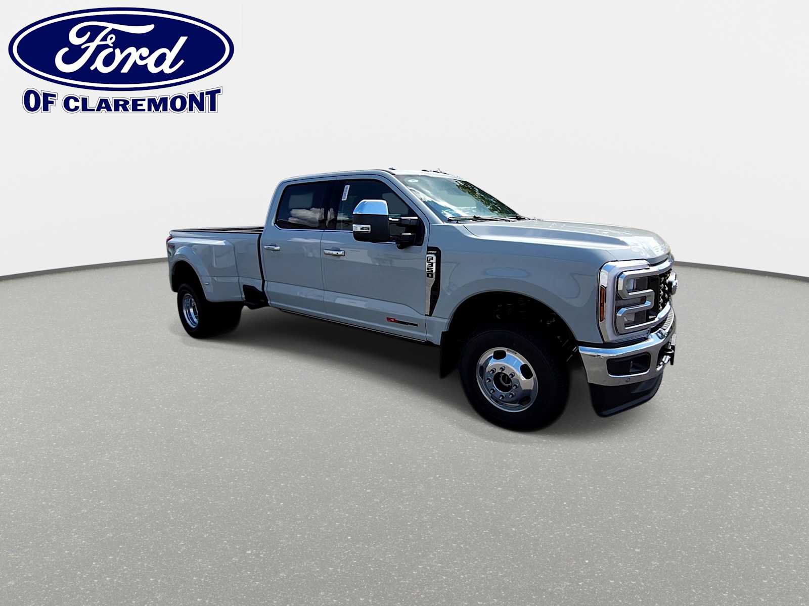 New 2026 Ford F350 Lariat w/ Lariat Ultimate Package AWD/4WD image 2