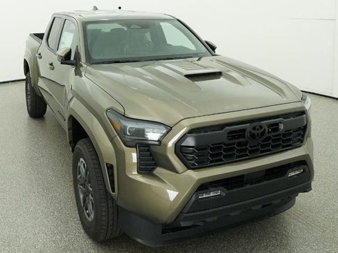 New 2026 Toyota Tacoma TRD Sport AWD/4WD image 2