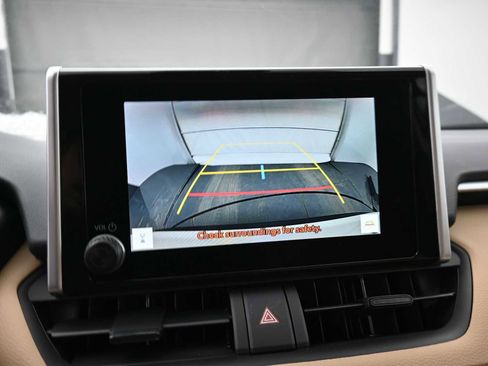 New 2025 Toyota RAV4 LE image 8