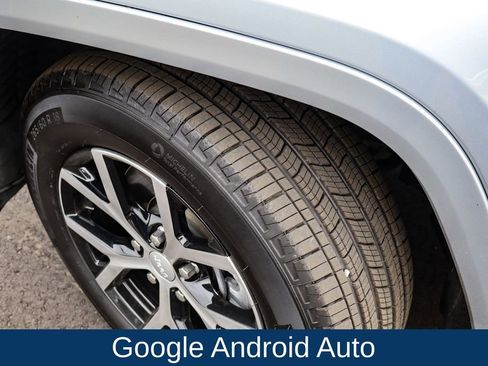 Used 2022 Jeep Grand Cherokee L Overland w/ Advanced Protech Group III image 44