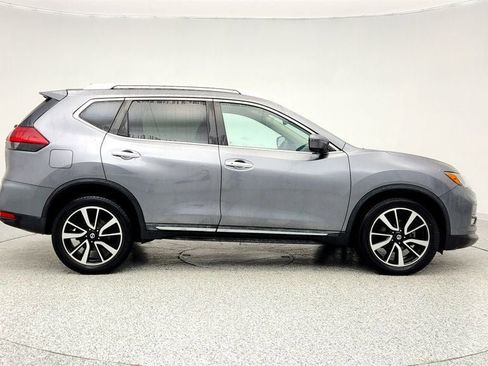 Used 2020 Nissan Rogue SL image 4