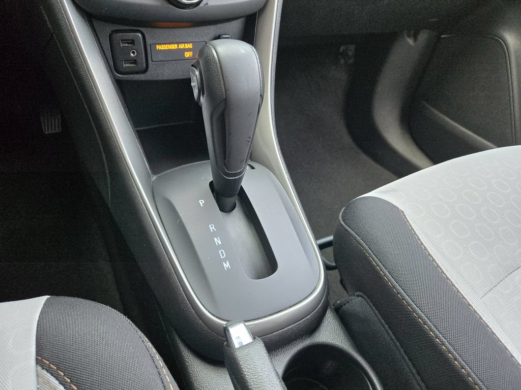 Used 2018 Chevrolet Trax LS FWD image 17