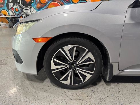 Used 2016 Honda Civic EX-L image 23