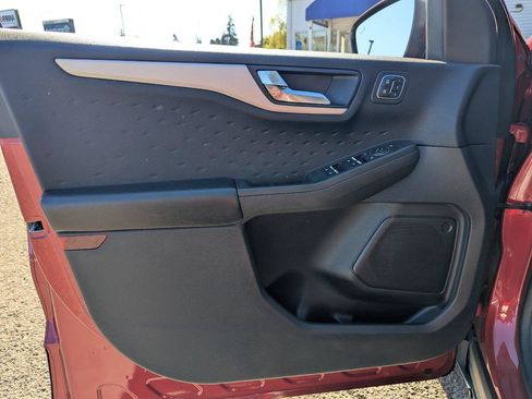 Used 2020 Ford Escape SEL AWD/4WD image 10