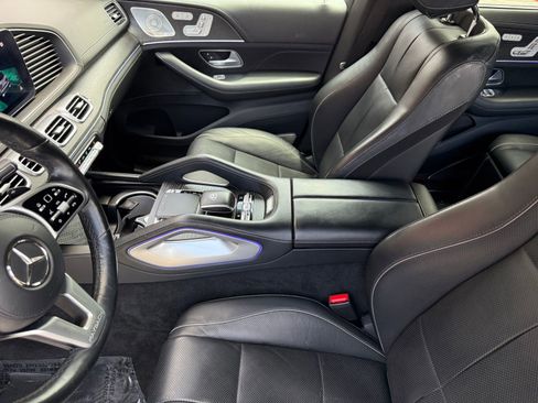 Used 2023 Mercedes-Benz Maybach GLS 600 4MATIC image 41