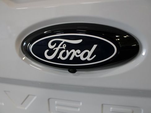 New 2025 Ford Maverick XL w/ Equipment Group 101A image 24