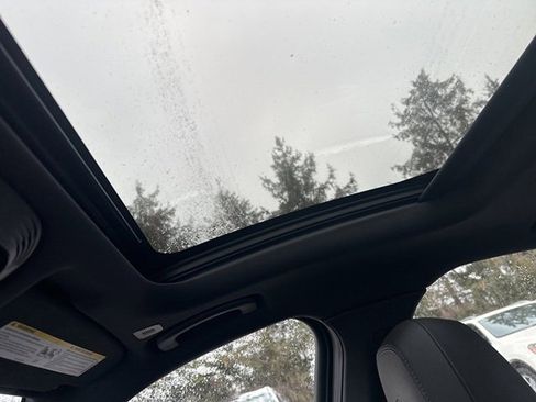 Used 2023 Alfa Romeo Giulia Veloce image 21