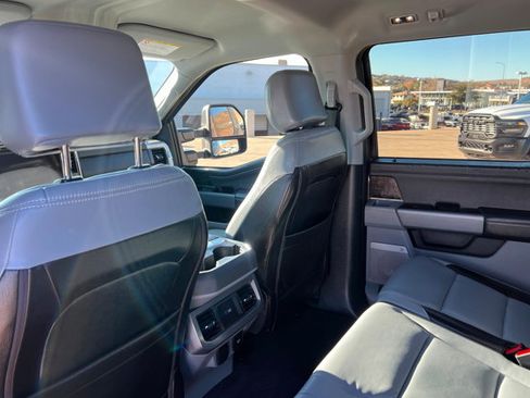 Used 2023 Ford F350 XLT w/ XLT Premium Package image 18