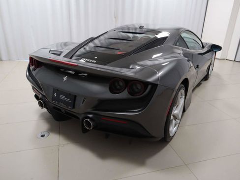 Certified 2021 Ferrari F8 Tributo image 10