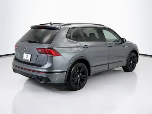 Certified 2024 Volkswagen Tiguan SE R-Line AWD/4WD image 5