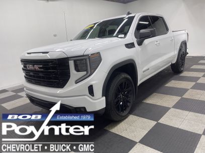 Used 2025 GMC Sierra 1500 Elevation
