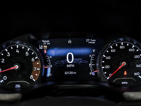 Used 2022 Jeep Compass Latitude w/ Sun and Sound Group AWD/4WD image 19