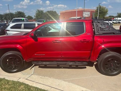 Used 2025 Toyota Tacoma SR5 RWD image 5