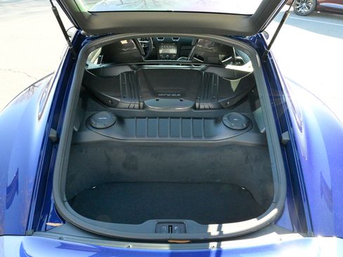 Used 2025 Porsche 718 Cayman GT4 RS image 34