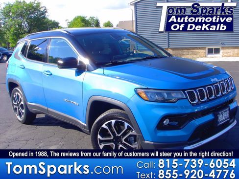 Used 2023 Jeep Compass Limited w/ Sun and Sound Group AWD/4WD image 1