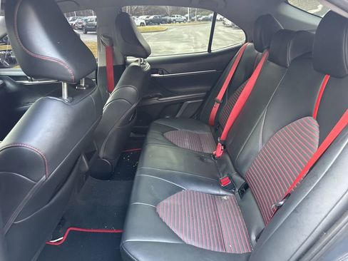 Used 2024 Toyota Camry image 10