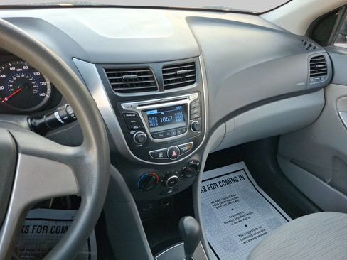 Used 2016 Hyundai Accent SE image 7