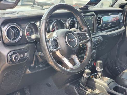 Used 2022 Jeep Wrangler Unlimited Rubicon w/ Xtreme Recon 35" Tire Package AWD/4WD image 6