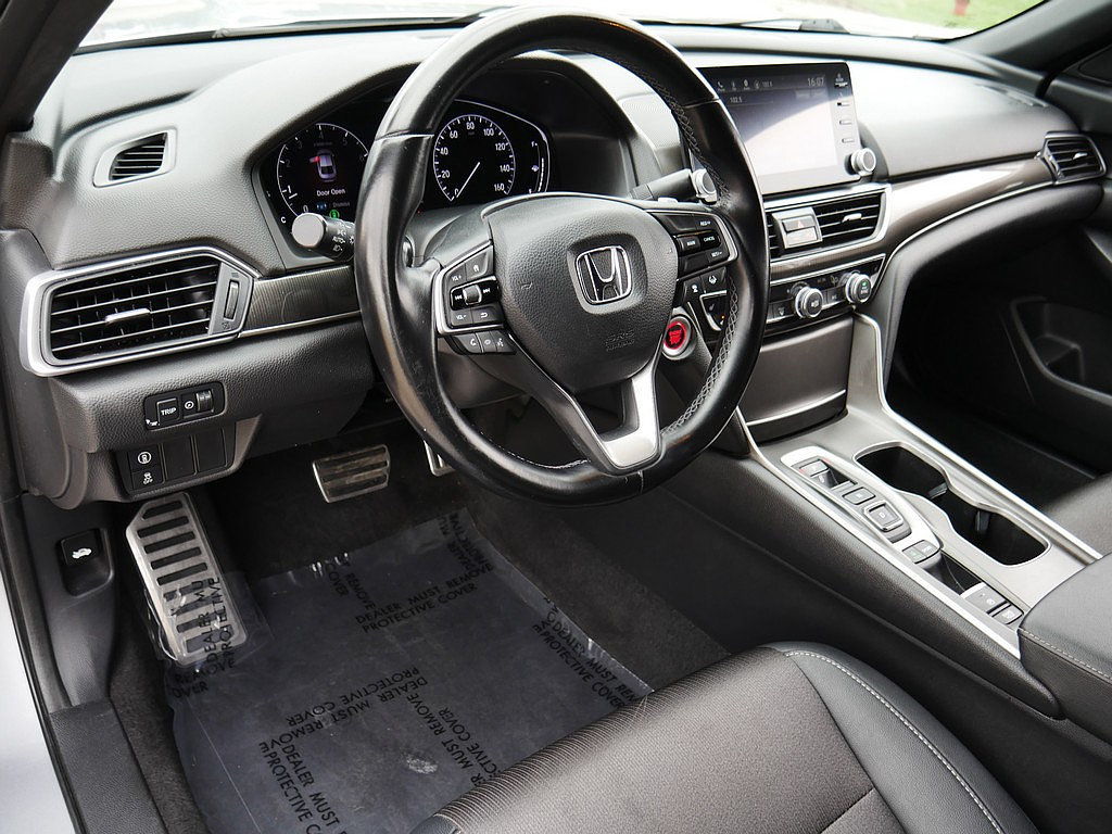 Used 2020 Honda Accord Sport image 11