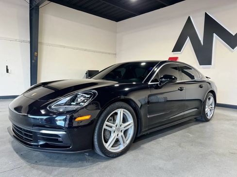 Used 2018 Porsche Panamera 4S AWD/4WD image 1