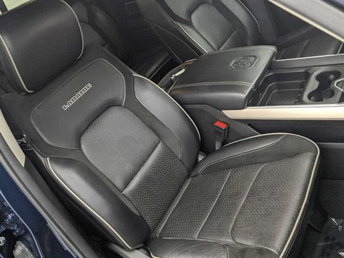 Used 2022 RAM 1500 Laramie AWD/4WD image 22