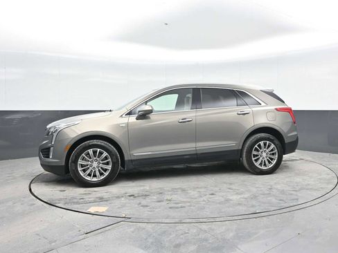 Used 2019 Cadillac XT5 Luxury AWD/4WD image 3