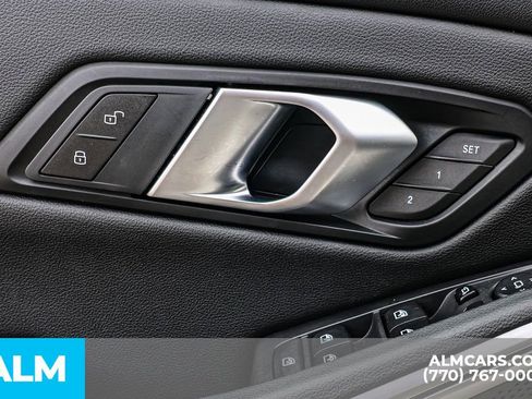 Used 2025 BMW 330i Sedan image 52