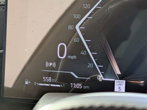 Used 2025 BMW X5 xDrive40i image 29