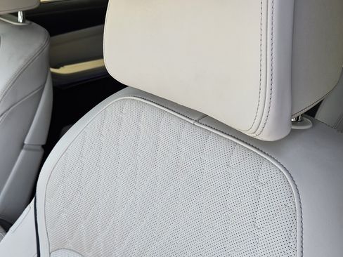 Used 2022 BMW X7 M50i AWD/4WD image 15