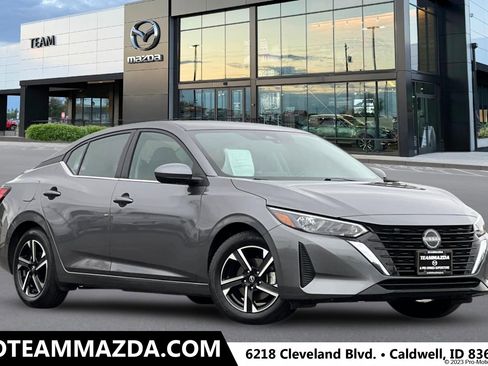 Used 2024 Nissan Sentra SV image 1