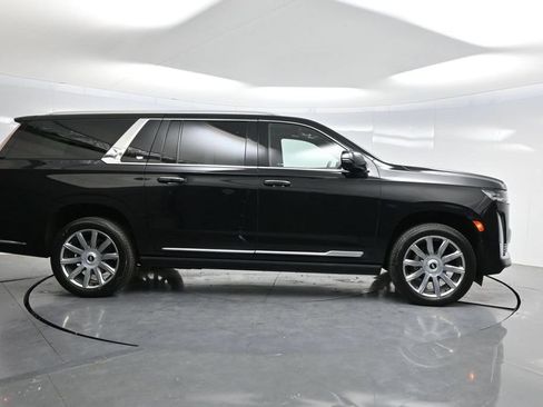 Used 2024 Cadillac Escalade ESV Premium Luxury Platinum AWD/4WD image 47