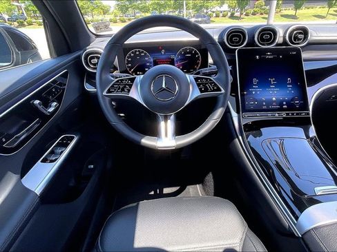 Certified 2023 Mercedes-Benz GLC 300 4MATIC image 5