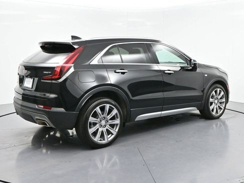 Certified 2022 Cadillac XT4 Premium Luxury w/ Enhanced Visibility Package AWD/4WD image 7
