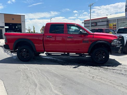 Used 2017 RAM 2500 Tradesman w/ Chrome Appearance Group AWD/4WD image 5