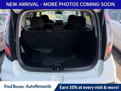 Used 2017 Kia Soul FWD image 8