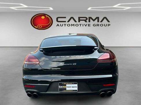 Used 2015 Porsche Panamera 4S image 4