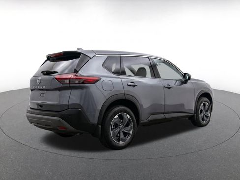 Used 2025 Nissan Rogue SV AWD/4WD image 8